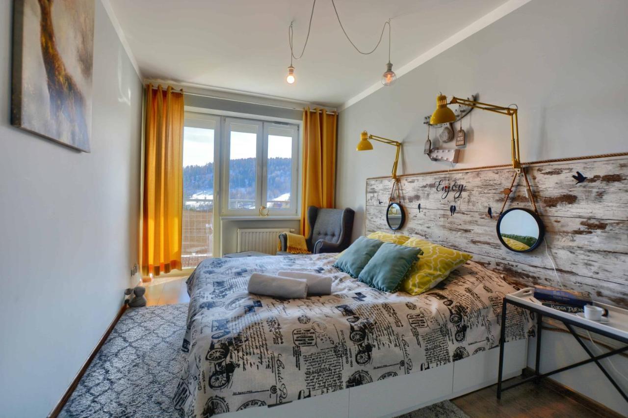 Apartament Zielona Mila Apartment Ustrzyki Dolne Ngoại thất bức ảnh