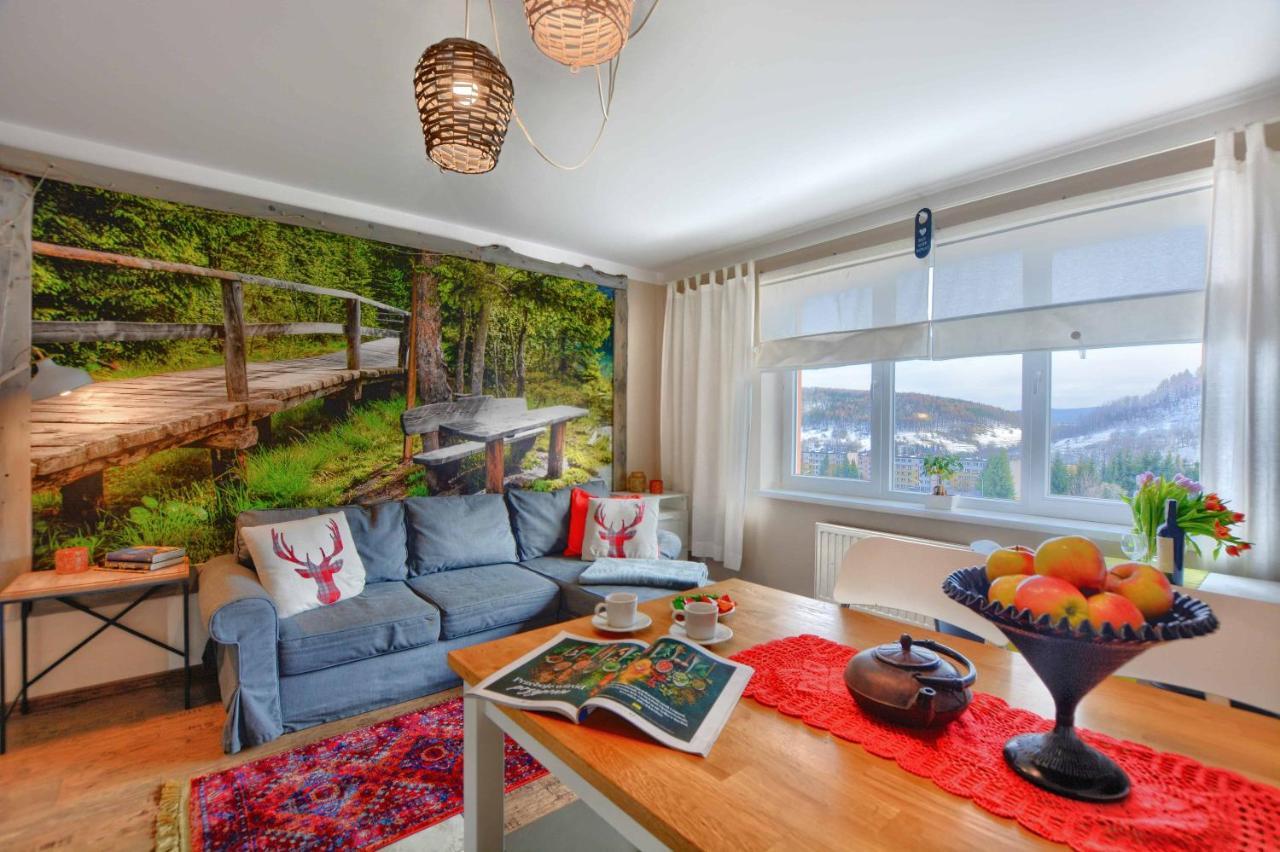 Apartament Zielona Mila Apartment Ustrzyki Dolne Ngoại thất bức ảnh
